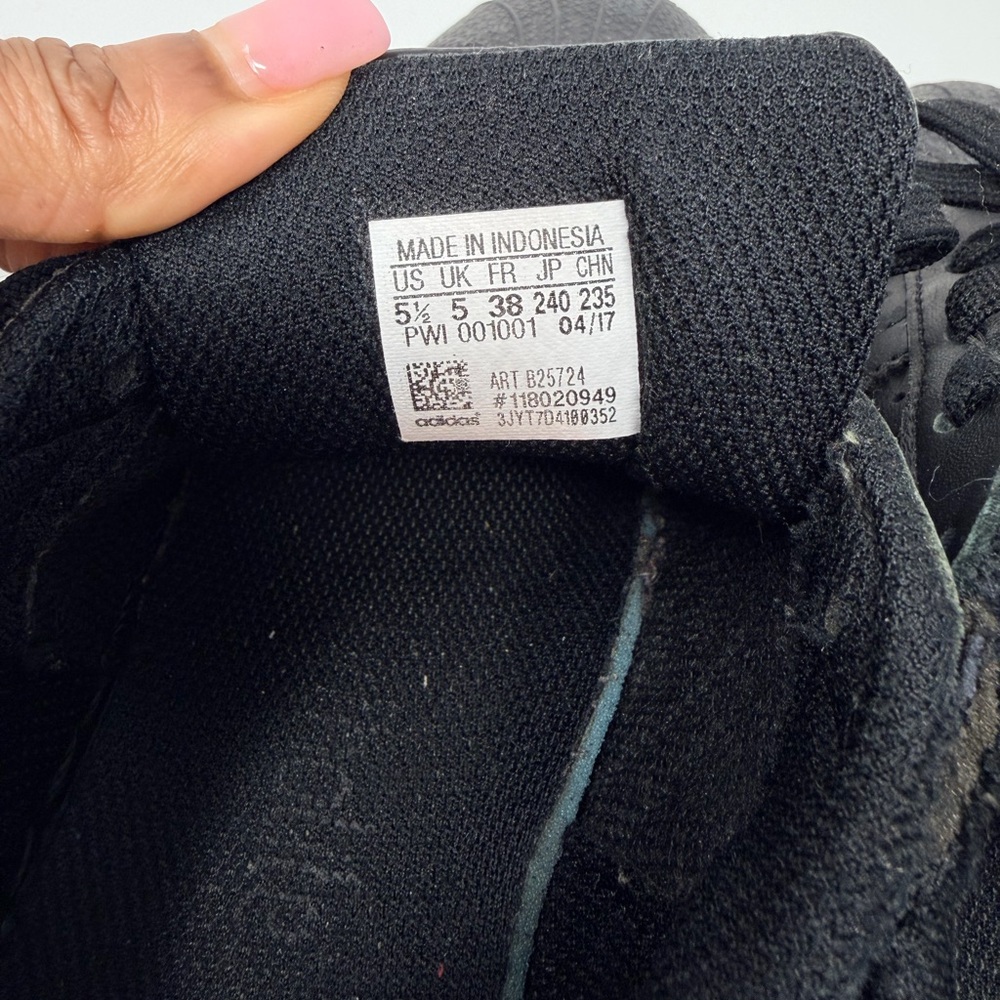 Adidas Superstar Black Sneakers 80s Street Sporty Footwear Athletic Shoes Unisex - Picture 16 of 17